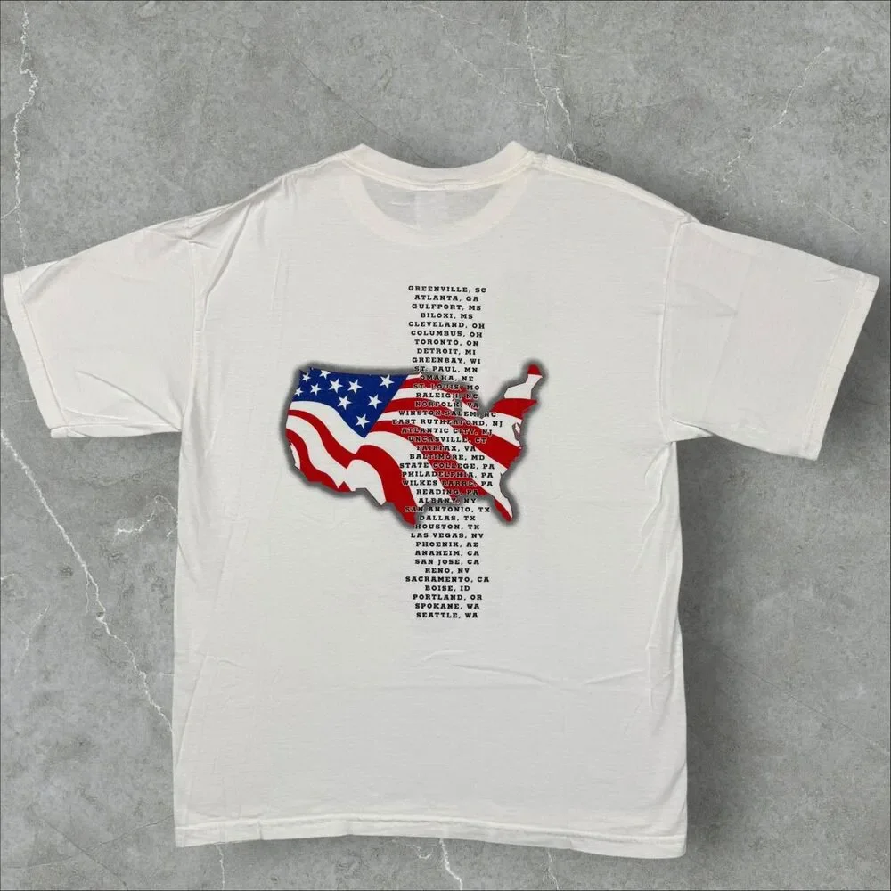 Vintage Dolly Parton WW2 Style Pin Up Model USA Flag Y2K Tour Concert TShirt - L - Picture 2 of 7